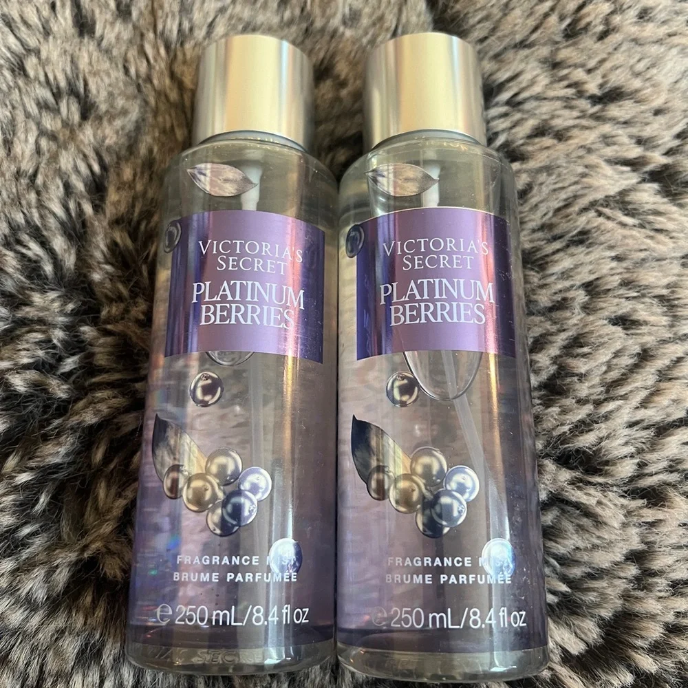 2X Victoria's secret PLATINUM BERRIES 8.4 oz each